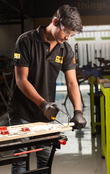 0-15-218, STANLEY® Junior Hacksaw, Application