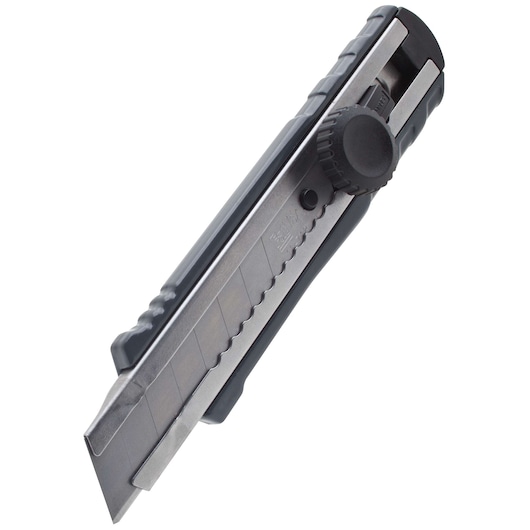 Left profile of 18 Millimeter Fatmax snap off knife.
