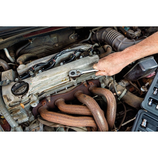 60 pc Mechanic's Tool Set